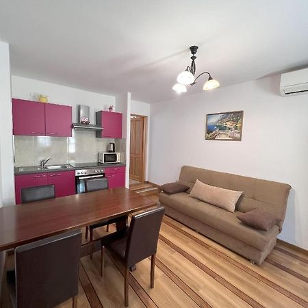 Apartmani Palme فونتانا المظهر الخارجي الصورة