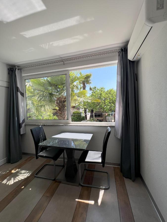 Apartmani Palme فونتانا المظهر الخارجي الصورة