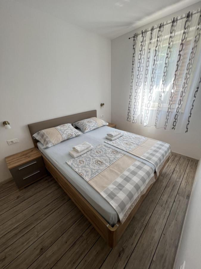 Apartmani Palme فونتانا المظهر الخارجي الصورة